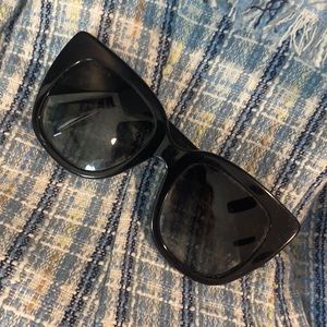 Black and Gold Gucci Sunglasses